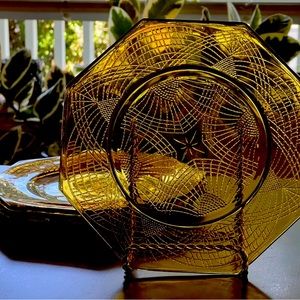 1930’s LE Smith vintage Depression glass plates